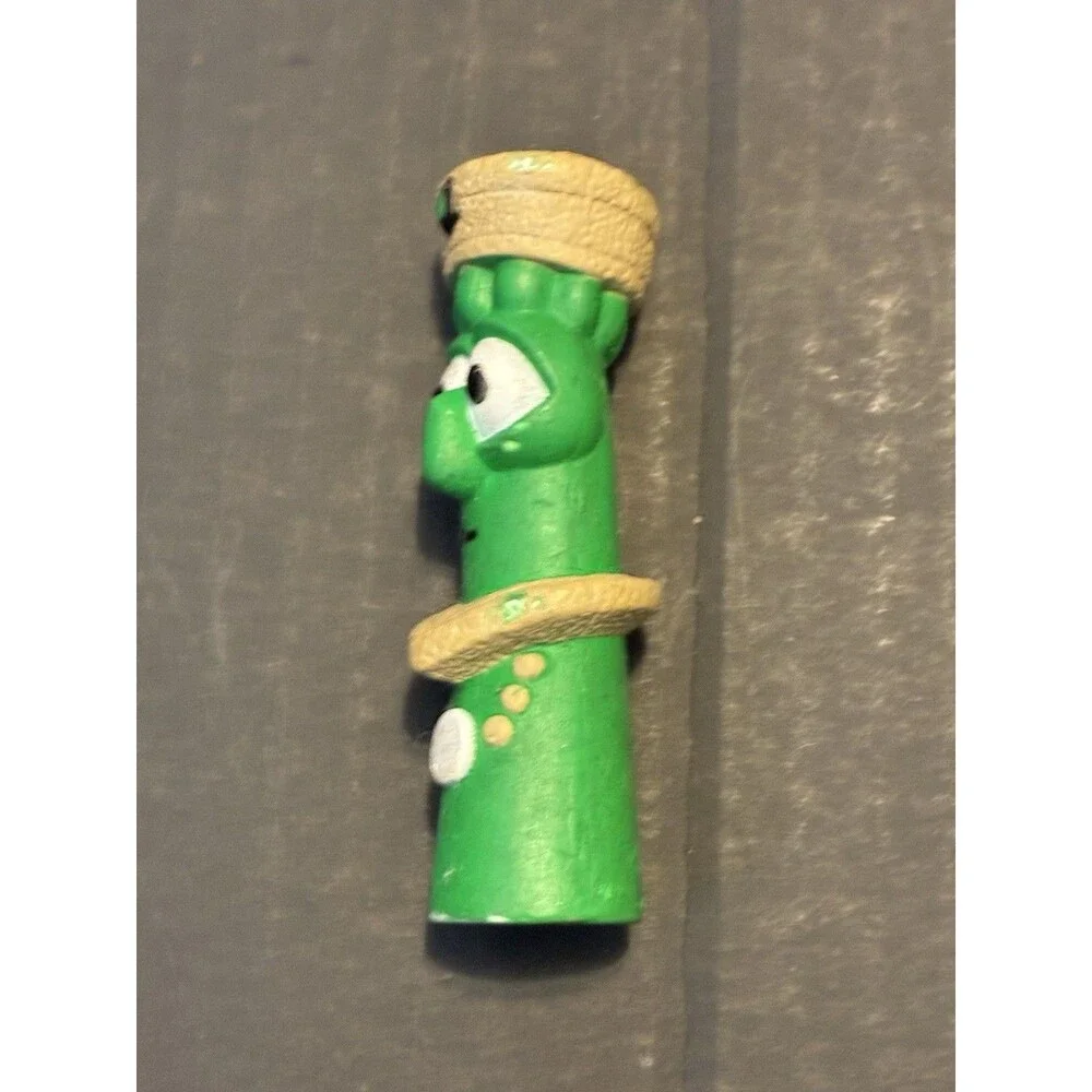 Big Idea 1998 VeggieTales Dave and the Giant Pickle Playset Figure